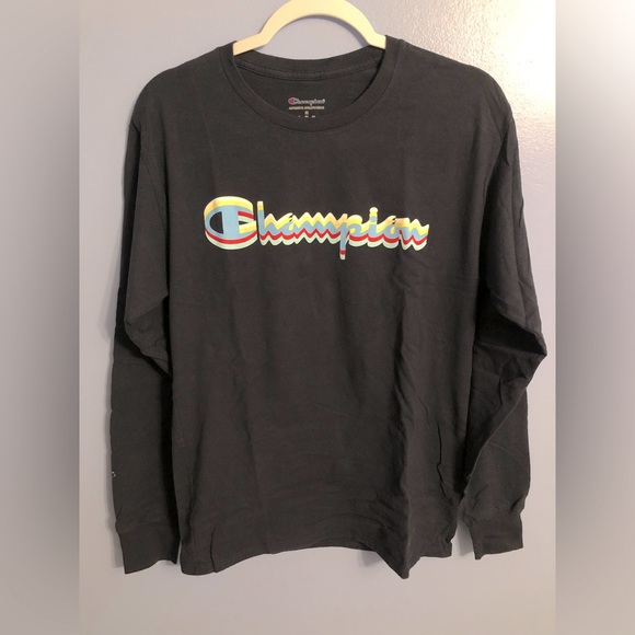 Champion Navy Blue Long Sleeve Crewneck T-shirt Size Medium - Picture 1 of 4